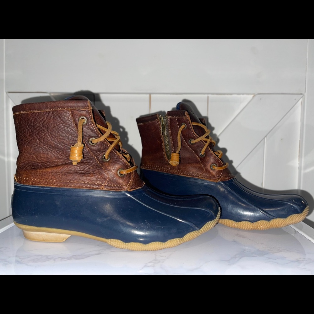 SPERRY Duck Boots!!